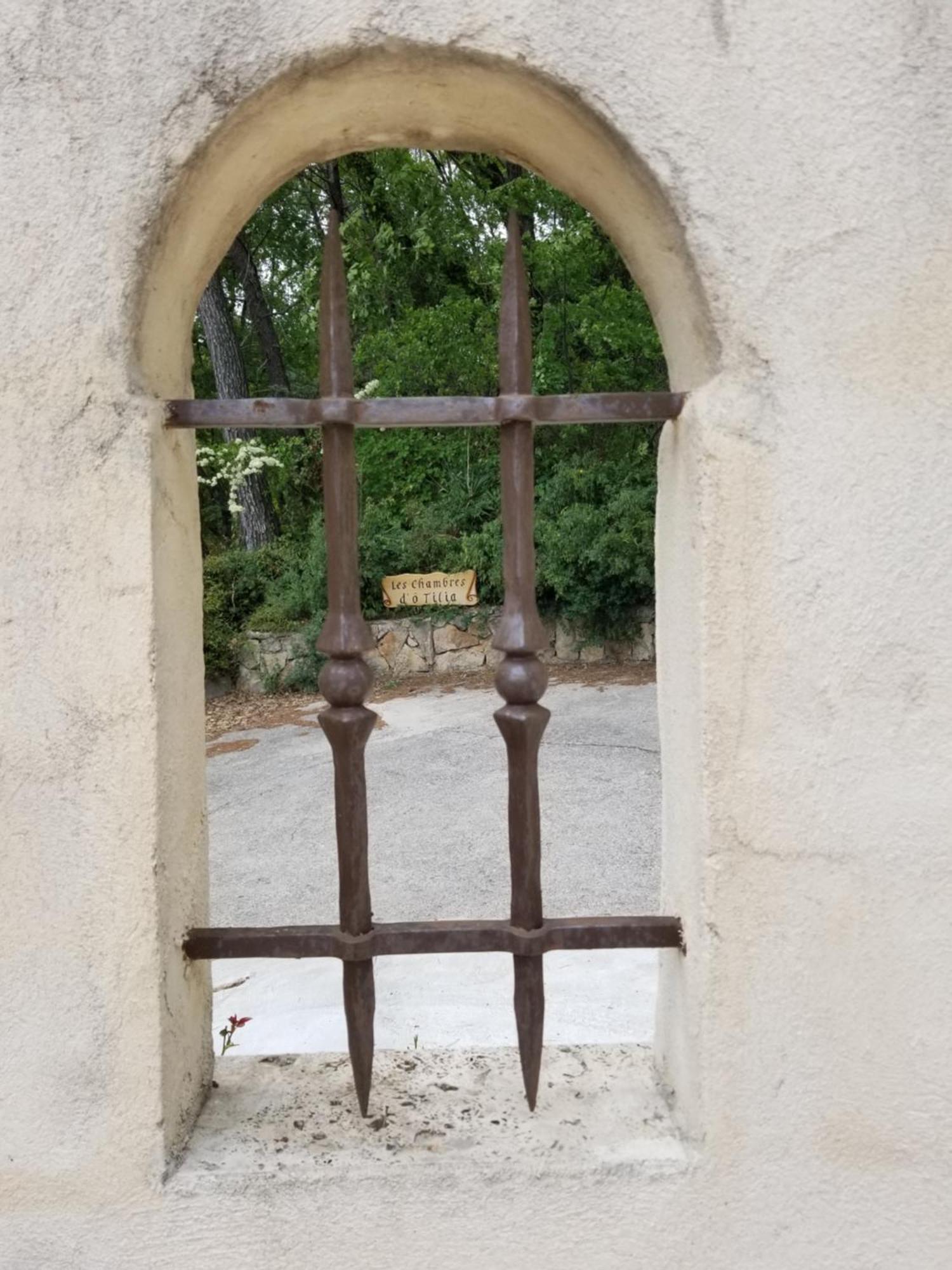 O Tilia D'Azur Bed & Breakfast Roquefort-les-Pins Exterior photo