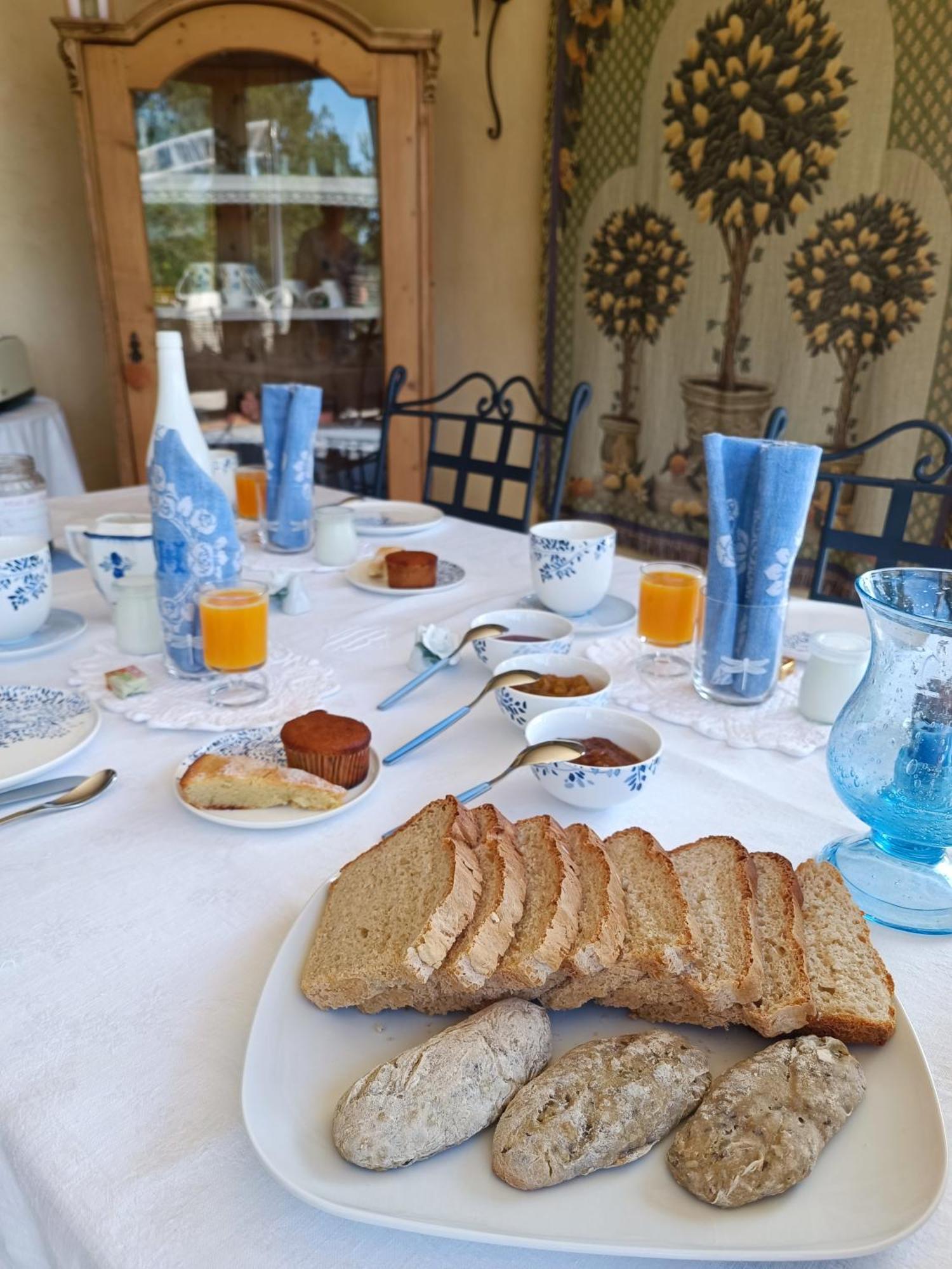 O Tilia D'Azur Bed & Breakfast Roquefort-les-Pins Exterior photo